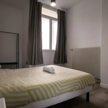 Cozy Place D'armes On 3rd Floor Apartamento *